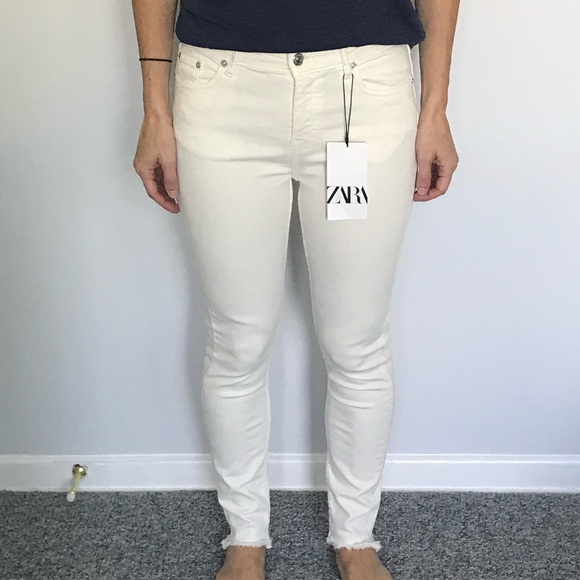 Zara Skinny Jeans with Frayed Hem - Picture 5 of 6